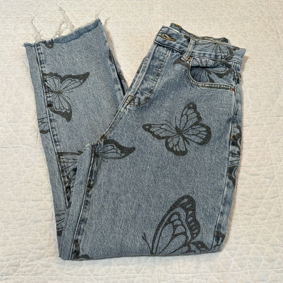 Pacsun Women’s Highwaisted Butterfly printed Jeans - Picture 5 of 5